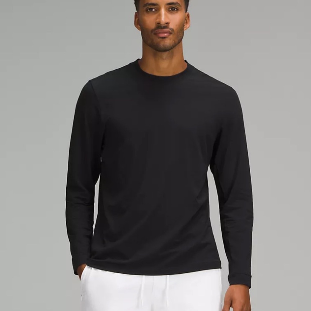 Relaxed fit long sleeve tee